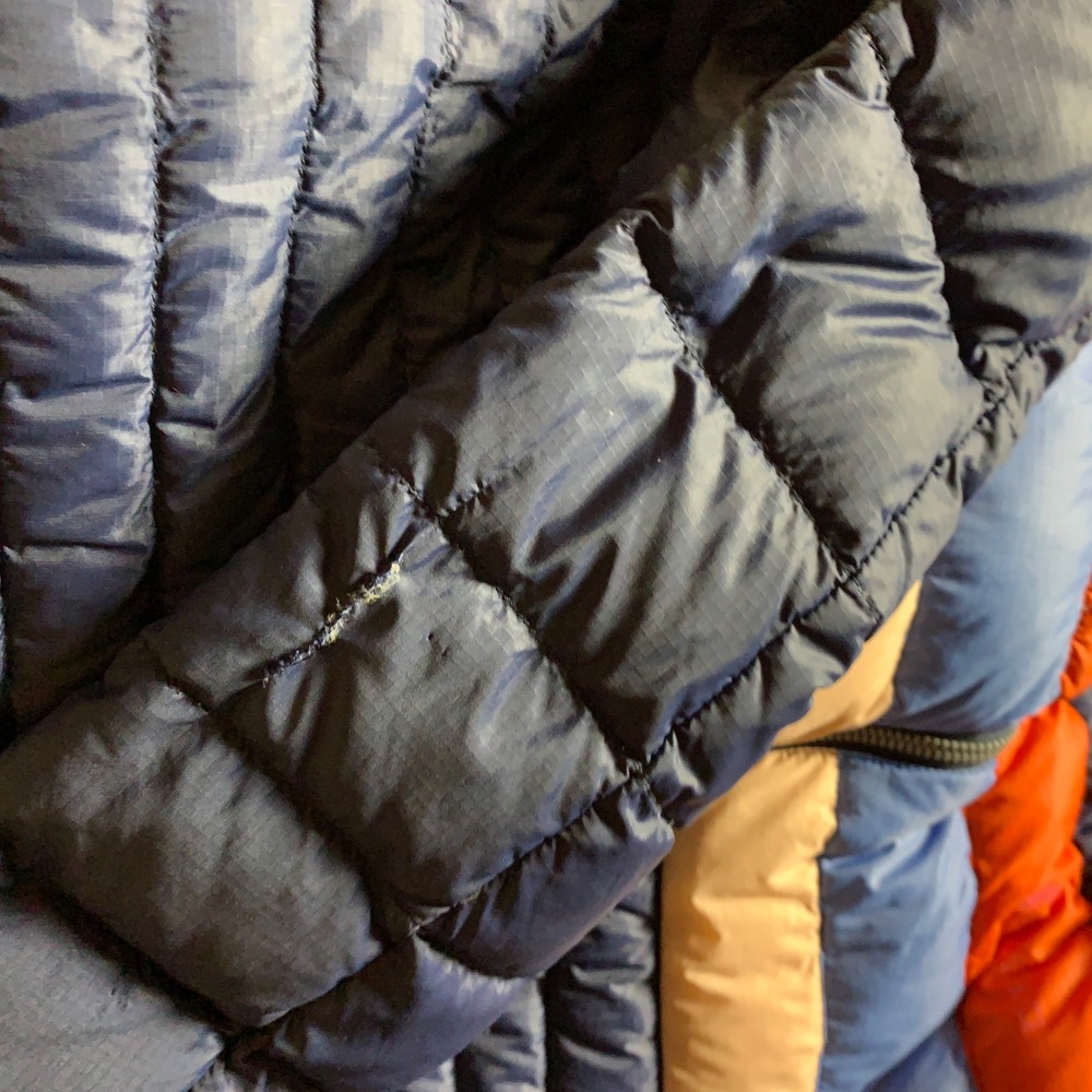 Cotopaxi Fuego Down Jacket Womens Medium Navy Blue Colorblock Puffer VISA Logo - Picture 9 of 11